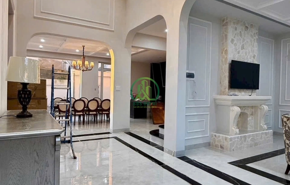 BÁN VILLA SÂN VƯỜN – HỒ BƠI – VIEW THÀNH PHỐ