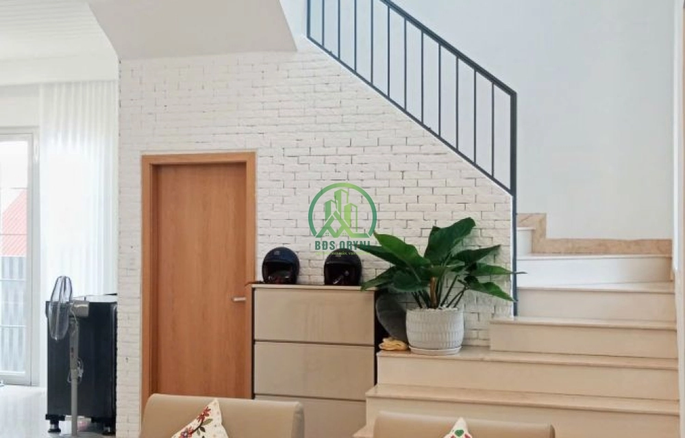 BÁN VILLA SÂN VƯỜN VIEW ĐẸP ĐƯỜNG NAM HỒ- ĐÀ LẠT