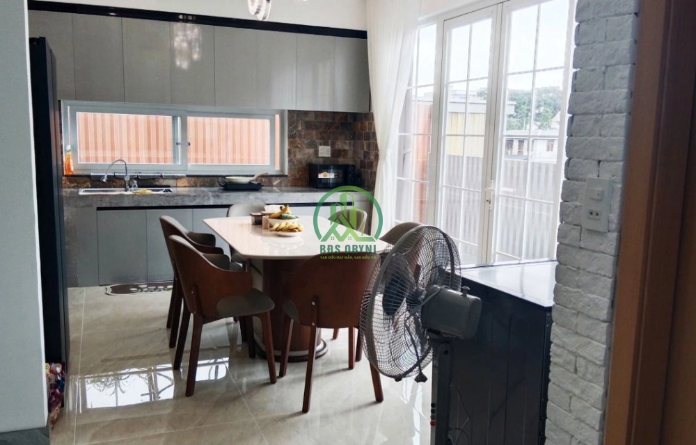 BÁN VILLA SÂN VƯỜN VIEW ĐẸP ĐƯỜNG NAM HỒ- ĐÀ LẠT