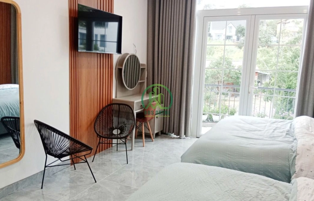 BÁN VILLA SÂN VƯỜN VIEW ĐẸP ĐƯỜNG NAM HỒ- ĐÀ LẠT