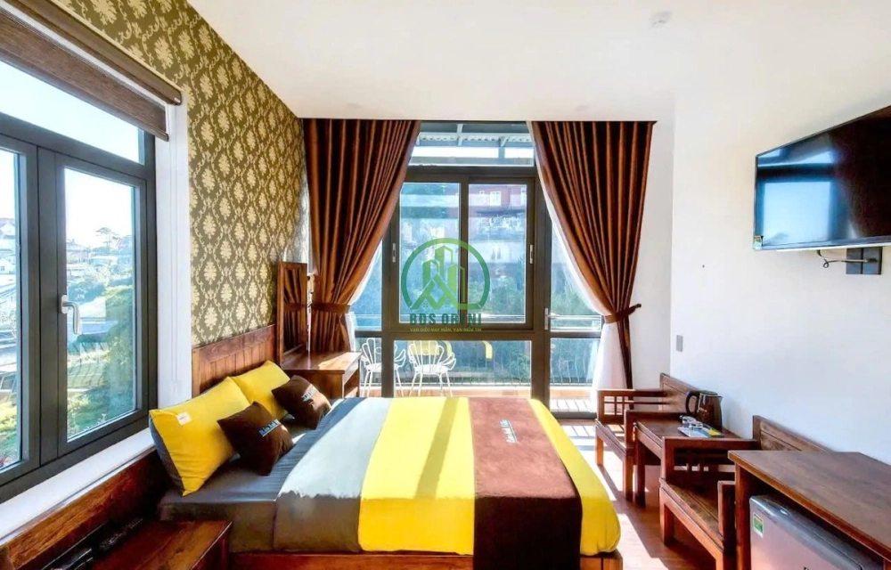 CẦN BÁN KHÁCH SẠN MẶT TIỀN ĐƯỜNG TÔ HIẾN THÀNH– ĐÀ LẠT 