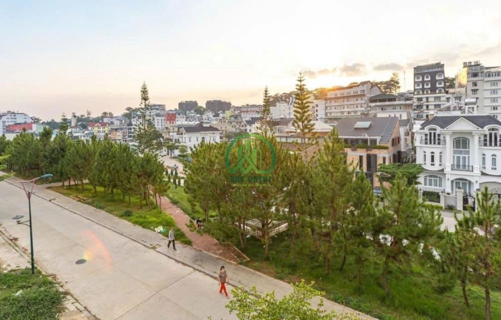 CẦN BÁN BIỆT THỰ KQH GOLF VALLEY - PHƯỜNG XUÂN HƯƠNG - ĐÀ LẠT