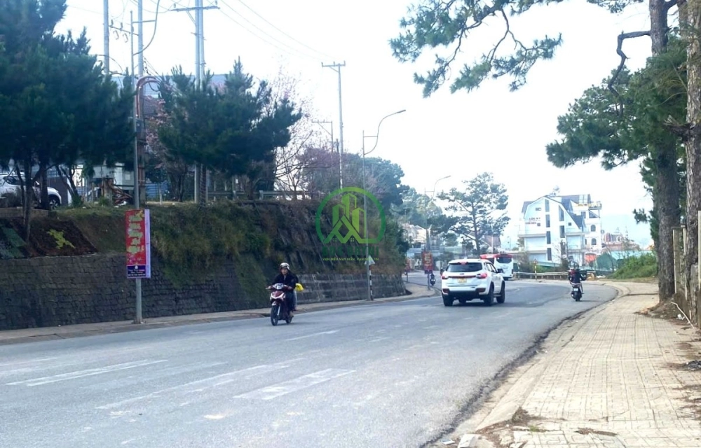 BÁN LÔ ĐẤT VỊ TRÍ ĐẸP KQH VIỆN NGHIÊN CỨU HẠT NHÂN - P. XUÂN HƯƠNG - ĐÀ LẠT