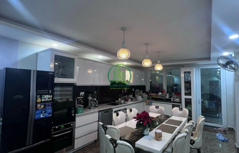 BÁN NHÀ 3 MẶT TIỀN KQH LAM SƠN NGÔ QUYỀN- ĐÀ LẠT 