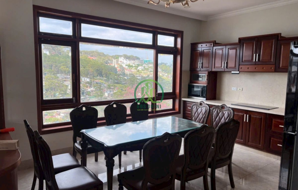 CẦN BÁN CĂN BIỆT THỰ VIEW SIÊU ĐẸP NẰM GIỮA TRUNG TÂM NGAY ĐẦU ĐƯỜNG ĐẶNG THÁI THÂN