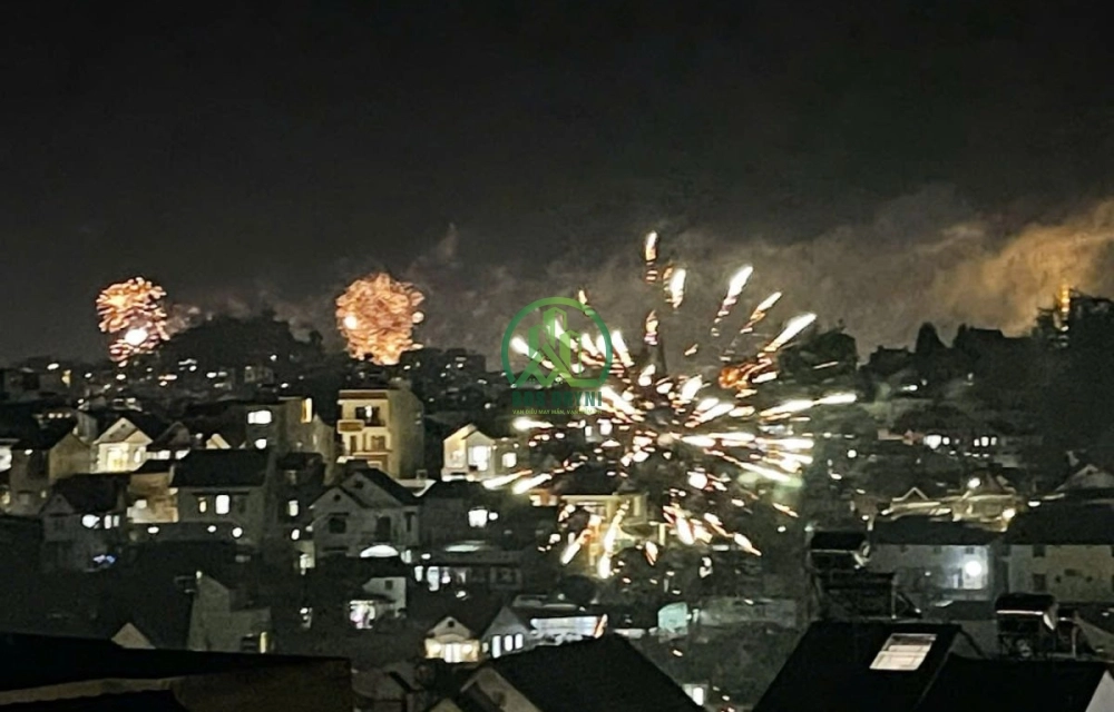 CẦN BÁN NHÀ 2 MẶT TIỀN KQH NGÔ QUYỀN– VIEW THÀNH PHỐ & NGẮM PHÁO HOA CỰC ĐẸP 