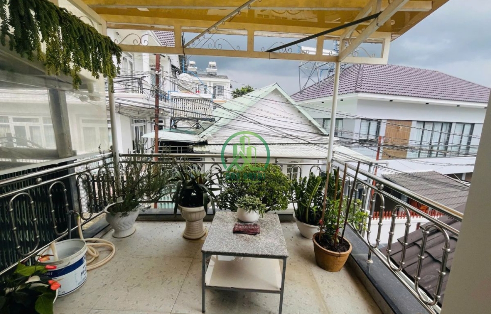 CẦN BÁN NHÀ ĐƯỜNG BẠCH ĐẰNG - P. LANGBIANG - ĐÀ LẠT