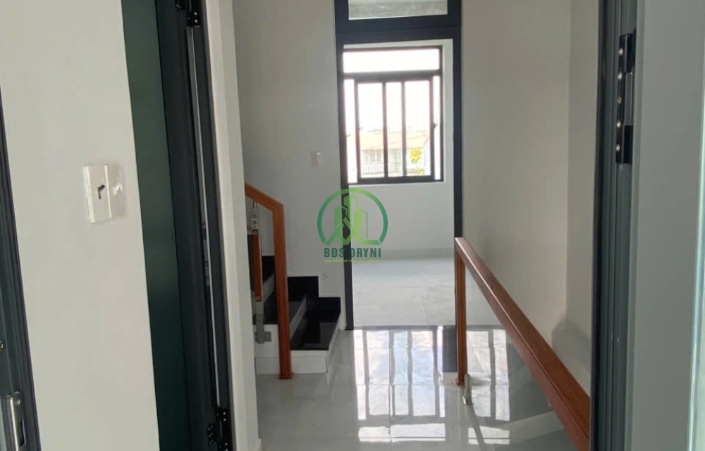 CẦN BÁN 3 CĂN NHÀ MỚI LIỀN KỀ ĐƯỜNG TRẠNG TRÌNH, P.LÂM VIÊN - ĐÀ LẠT (P9)