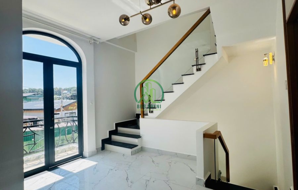 NHÀ VẠN THÀNH – FULL NỘI THẤT – 3PN – KHAI THÁC HOMESTAY TỐT 