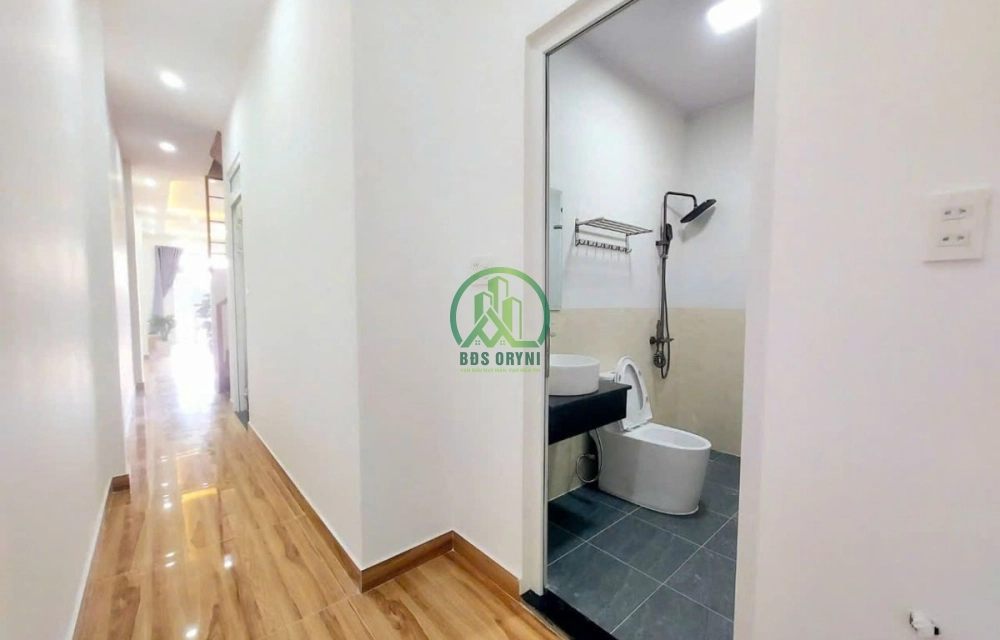 CẦN BÁN NHÀ MẶT TIỀN P. LANGBIANG - ĐÀ LẠT (P7)