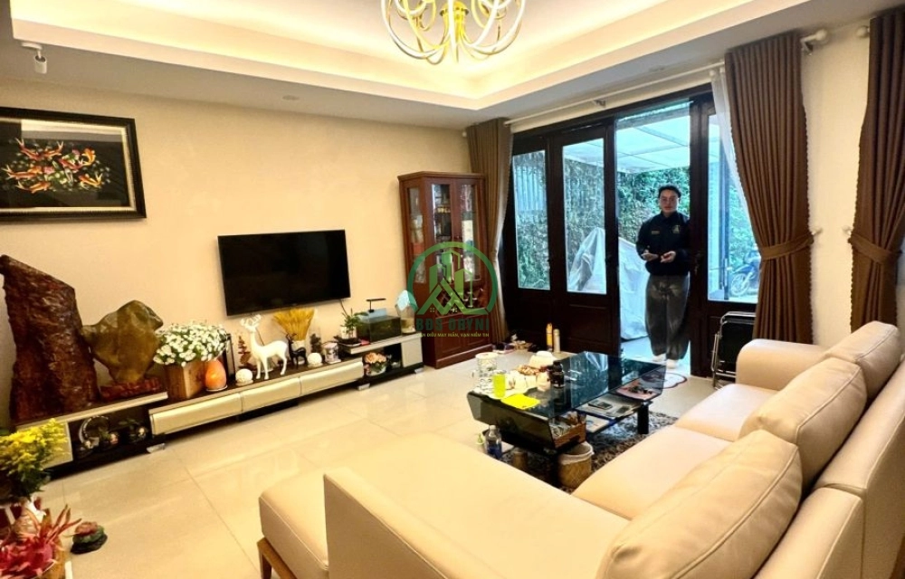 CẦN BÁN VILLA SÂN VƯỜN MẶT TIỀN ĐƯỜNG TRẦN KHÁNH DƯ LÂM VIÊN– ĐÀ LẠT (P8)