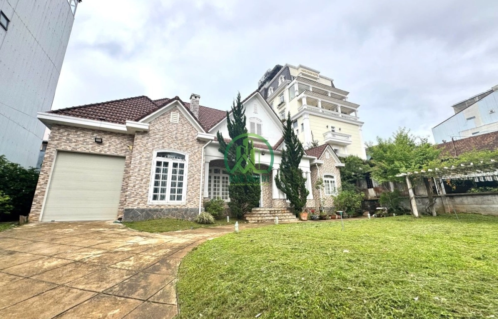BIỆT THỰ SÂN VƯỜN 764M² MẶT TIỀN ĐƯỜNG ĐỒNG TÂM – ĐÀ LẠT
