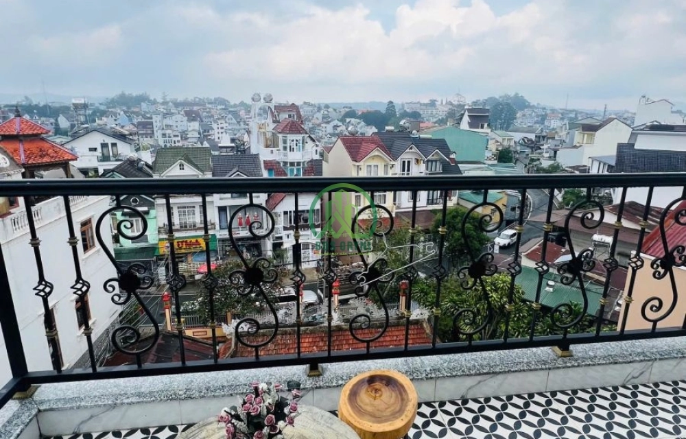 CẦN BÁN NHÀ XINH ĐƯỜNG CỔ LOA - P. XUÂN HƯƠNG - ĐÀ LẠT (P2)