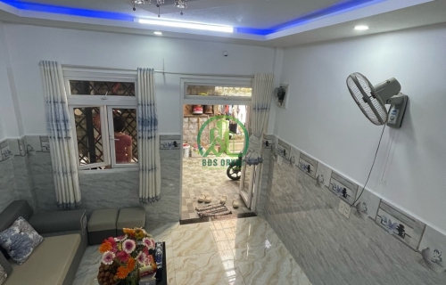 BÁN NHÀ P4. ĐÀ LẠT ĐƯỜNG NGUYỄN TRUNG TRỰC