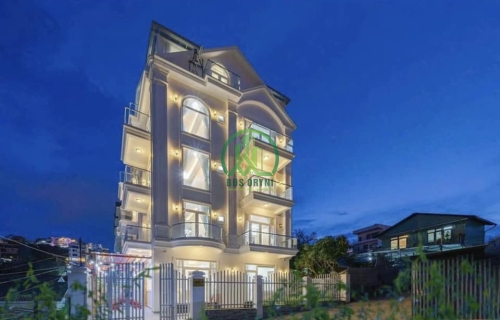 CẦN BÁN CĂN VILLA  ĐAN HOẠT ĐỘNG TẠI ĐƯỜNG NAM HỒ - P11 - TP ĐÀ LẠT 