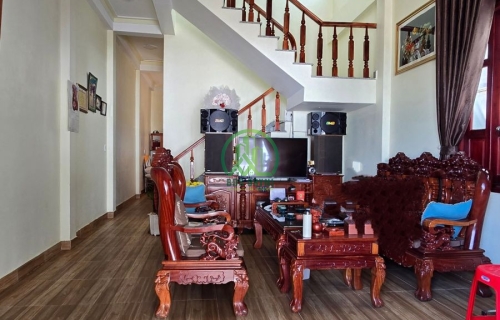 ​ CẦN BÁN NHÀ ĐẤT NAM HỒ 260M2 , P11 ĐÀ LẠT CÓ VIEW SÂN RỘNG  Giá:10, 5TỶ  ​