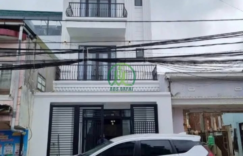 BÁN NHÀ MẶT TIỀN NGUYỄN TRUNG TRỰC – P 4 – TP ĐÀ LẠT 8,8 TỶ 