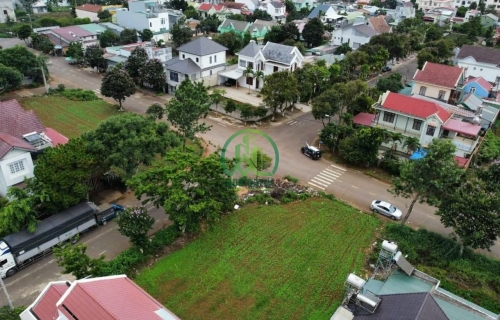 CẦN BÁN LÔ ĐẤT MẶT TIỀN ĐƯỜNG NHỰA THỊ TRẤN LIÊN NGHĨA- ĐỨC TRỌNG- LÂM ĐỒNG