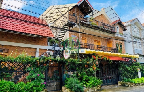 BÁN KHÁCH SẠN 2 MẶT TIỀN TRUNG TÂM ĐÀ LẠT - ĐƯỜNG LÊ VĂN TÁM - P10. ĐÀ LẠT