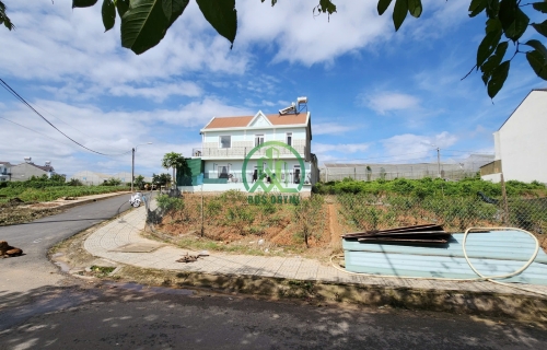 CẦN BÁN ĐẤT 2 MẶT TIỀN ĐƯỜNG KQH NGUYỄN HỮU CẦU - P12 - ĐÀ LẠT