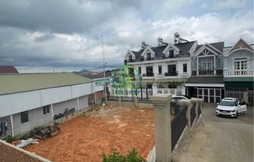 CẦN BÁN ĐẤT 2 MẶT TIỀN ĐƯỜNG BẠCH ĐẰNG - P7 - ĐÀ LẠT