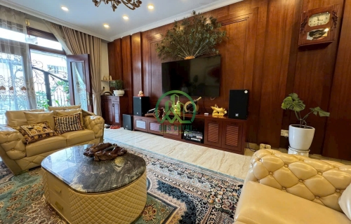 CẦN BÁN NHÀ ĐẸP KQH PHAN ĐÌNH PHÙNG - P2 - ĐÀ LẠT