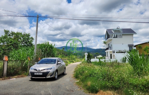 CẦN BÁN LÔ ĐẤT NGAY TRUNG TÂM XÃ TÀ NUNG - ĐÀ LẠT