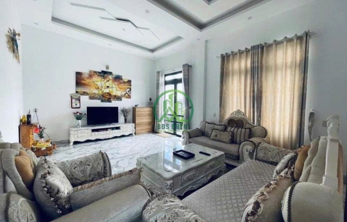 CẦN CHO THUÊ NHÀ ĐƯỜNG TÔ HIỆU - P8 - ĐÀ LẠT