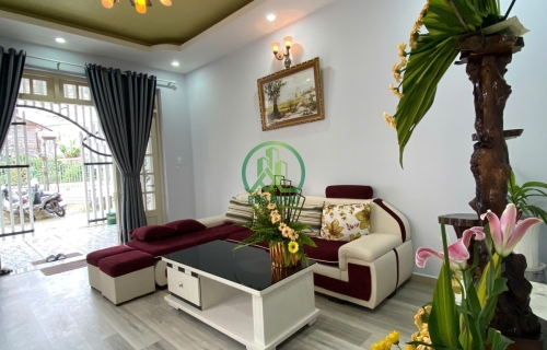 CẦN BÁN NHÀ 2 MẶT HẺM ĐƯỜNG HUYỀN TRÂN CÔNG CHÚA - P4 - ĐÀ LẠT