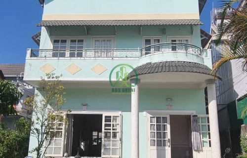 BÁN BIỆT THỰ 2 MẶT HẺM ĐƯỜNG HÙNG VƯƠNG - P10 - ĐÀ LẠT