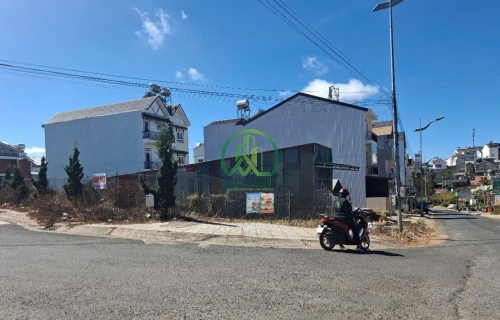 CẦN BÁN ĐẤT LIÊN KẾ 2 MẶT TIỀN ĐƯỜNG NHỰA KHU LIÊN HIỆP THỂ THAO- P7- TP.ĐÀ LẠT