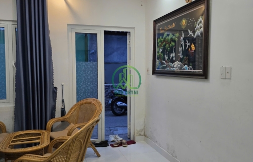 BÁN NHÀ MẠC ĐĨNH CHI PHƯỜNG 4 TP ĐÀ LẠT.