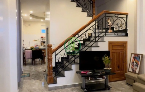 CẦN BÁN NHÀ ĐẸP ĐƯỜNG TRIỆU VIỆT VƯƠNG - P4 - ĐÀ LẠT