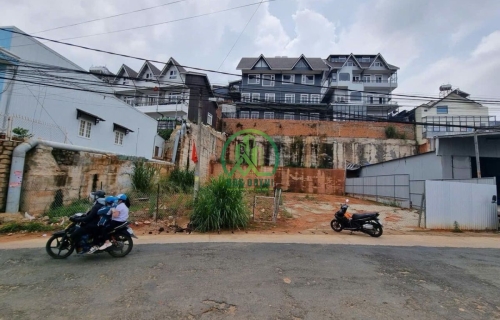 HẠ GIÁ CẦN BÁN GẤP ĐẤT MẶT TIỀN ĐƯỜNG CAO THẮNG- P7- ĐÀ LẠT 