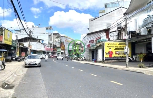 CẦN BÁN NHÀ ĐẤT 2 MẶT TIỀN ĐƯỜNG NGUYỄN CÔNG TRỨ - P8 - ĐÀ LẠT