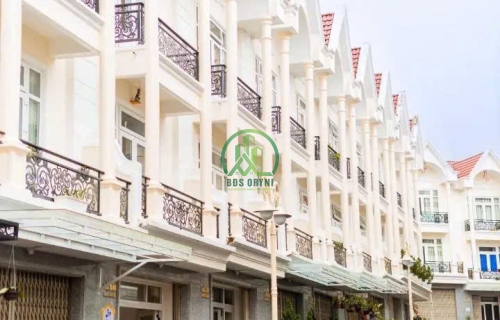 CẦN BÁN NHÀ ĐƯỜNG NGUYỄN TRUNG TRỰC - P3 - ĐÀ LẠT