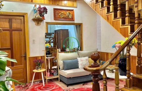 BÁN NHÀ MẶT TIỀN Yersin - P 10 - ĐÀ LẠT 