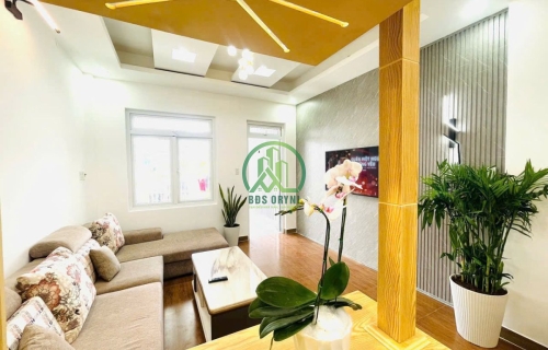 CẦN BÁN NHÀ ĐẸP SỔ XÂY DỰNG NHƯ TRONG HÌNH TẠI CAO THẮNG - P7 - ĐÀ LẠT