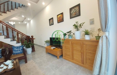 CẦN BÁN NHÀ ĐƯỜNG HẺM NGUYỄN ĐÌNH QUÂN- P5- ĐÀ LẠT.