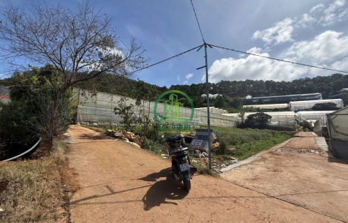 CẦN BÁN LÔ GÓC 2 MẶT TIỀN KHU HÒN BỒ THÁI PHIÊN - PHƯỜNG LÂM VIÊN (P12 CŨ) - ĐÀ LẠT